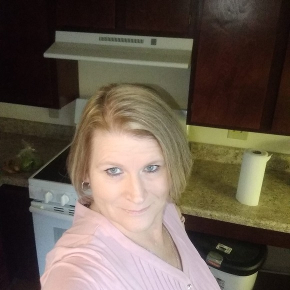 Meet your Posher, Wanda - Picture 1 of 1